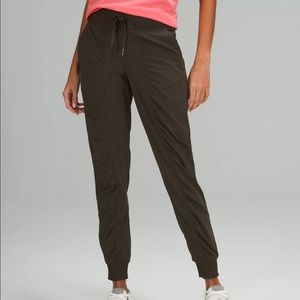 Lululemon Dance Studio midrise jogger